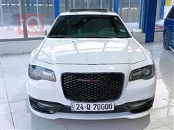 کرایسلەر 300